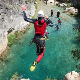Canyoning